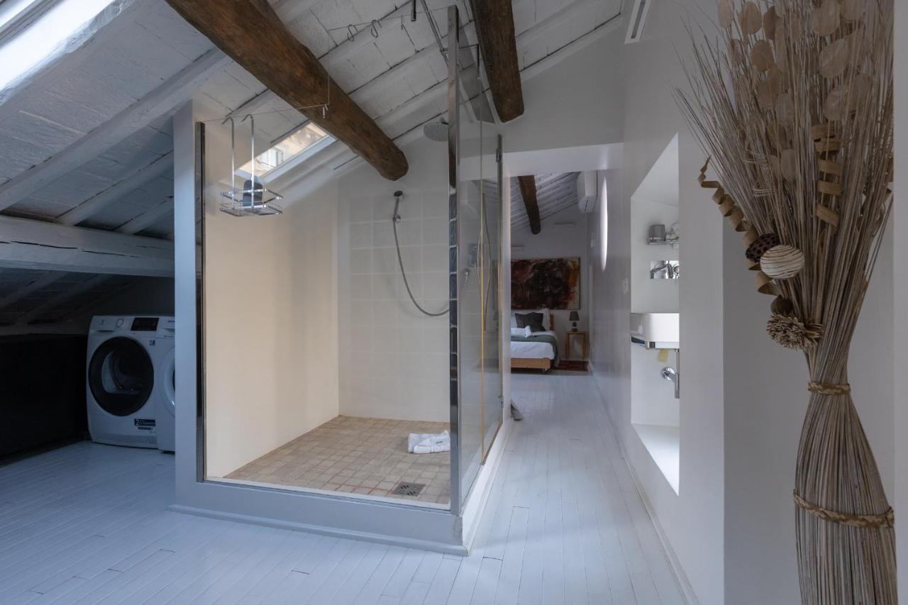 Pantheon White Penthouse *